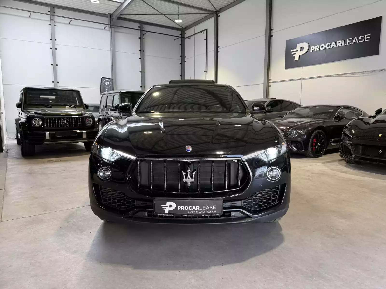 Maserati Levante SQ4 DIESEL 3.0 4WD/ 21°/ SCHIEBEDACH/ - Photo 1