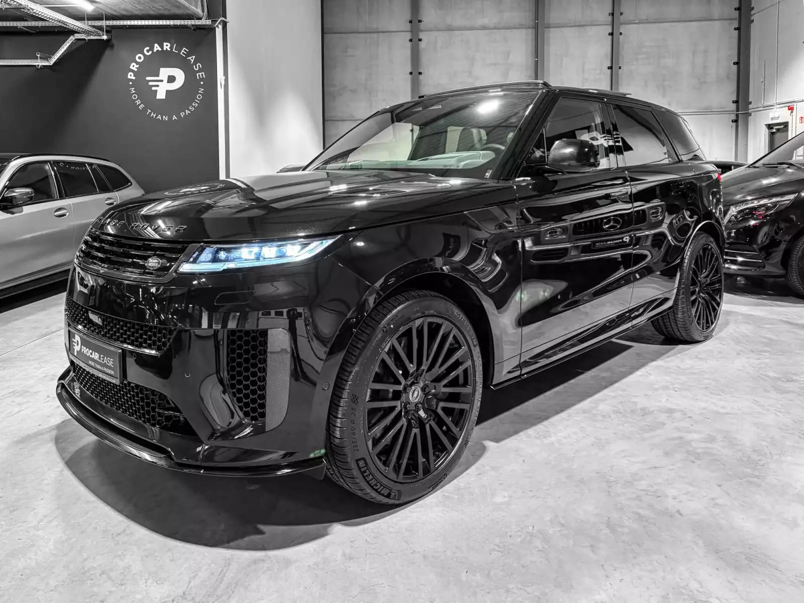 Land Rover Range Rover Sport P635 SV EDITION ONE/ FULL CARBON / ECHANGE;REPRISE POSSIBLE - Photo 1