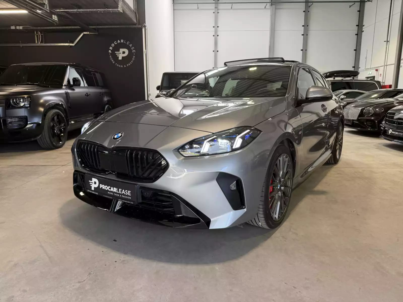 BMW 120 I M SPORT / M SEATS/ - Photo 1