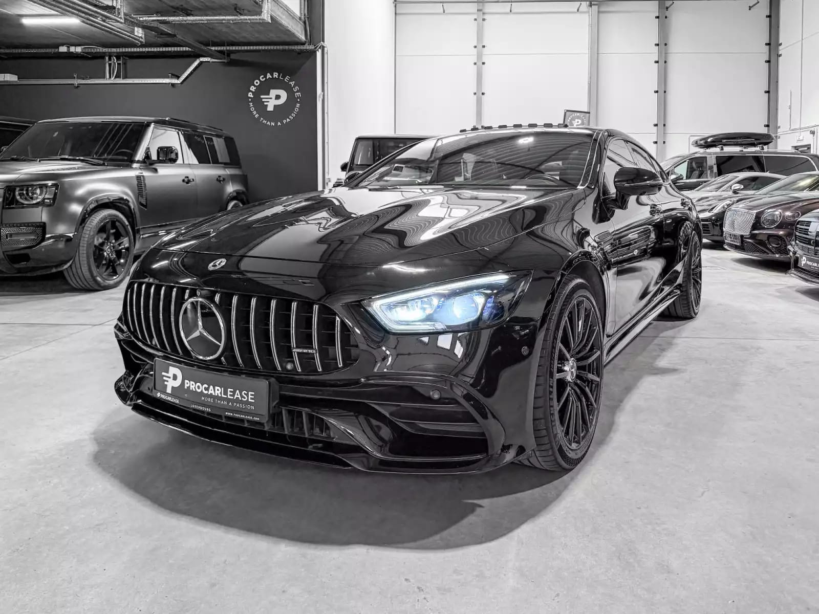 Mercedes-Benz AMG GT GT53 4-Door / 4 MATIC/ RIDE CONTROL/ 360°/ AMG PERFORMANCE - Photo 1