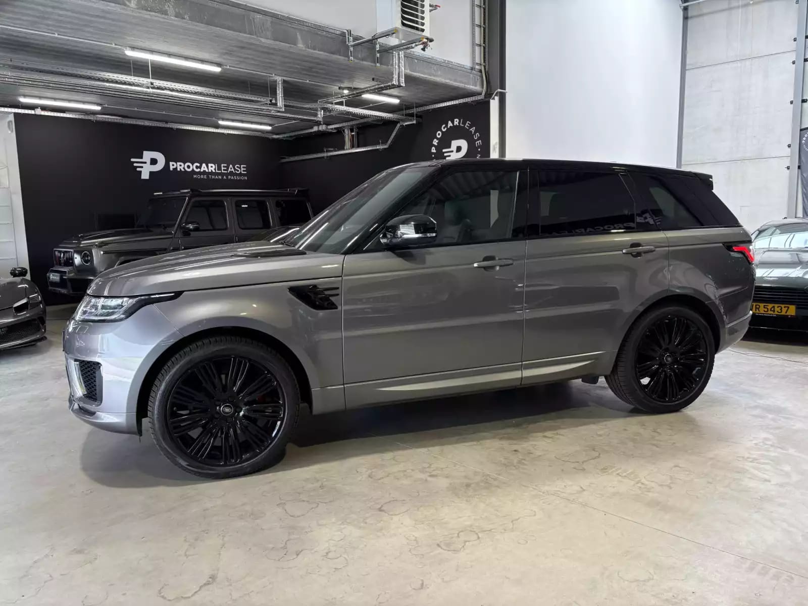 Land Rover Range Rover Sport 3.0 SDV6 HSE DYN/NEW ENGINE BY L.ROVER - Photo 1