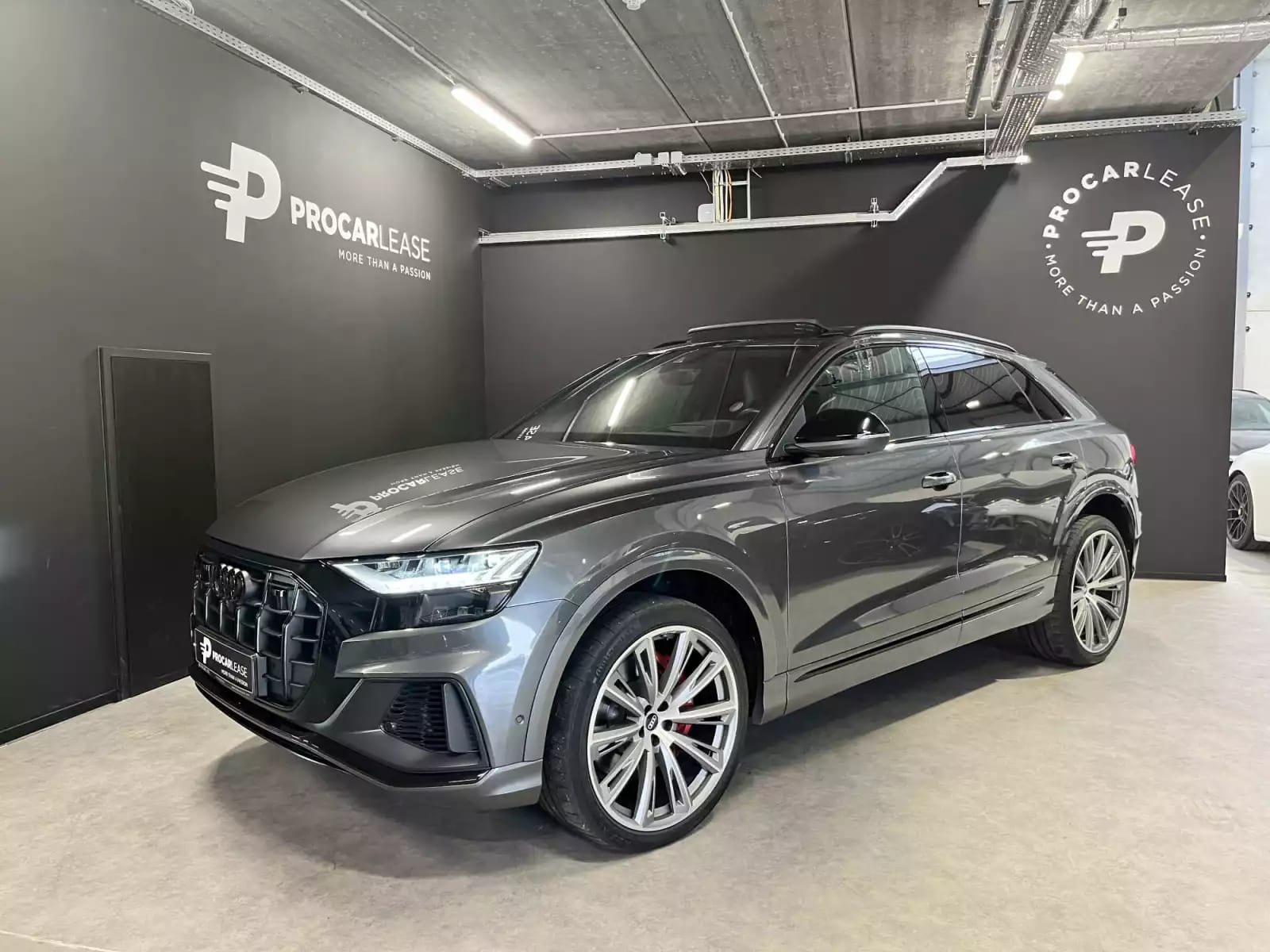 Audi SQ8 4.0 TDI Quattro/Matrix PANO/B&O/23/360°/HUD/AHK/ADAPTATIVE CRUISE - Photo 1