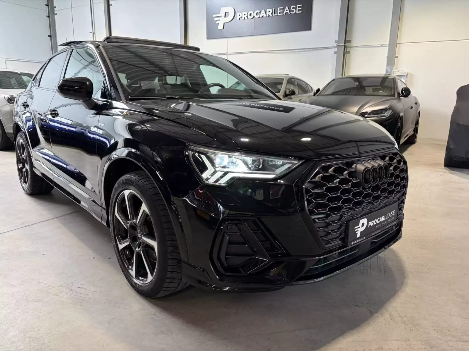 Audi Q3 Q3 Sportback 40 TFSI quattro S line - Photo 1