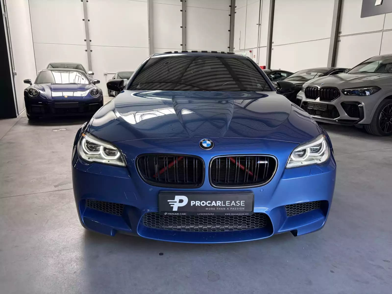 BMW M5 BMW M5 4.4 V8 BiTurbo - Photo 1