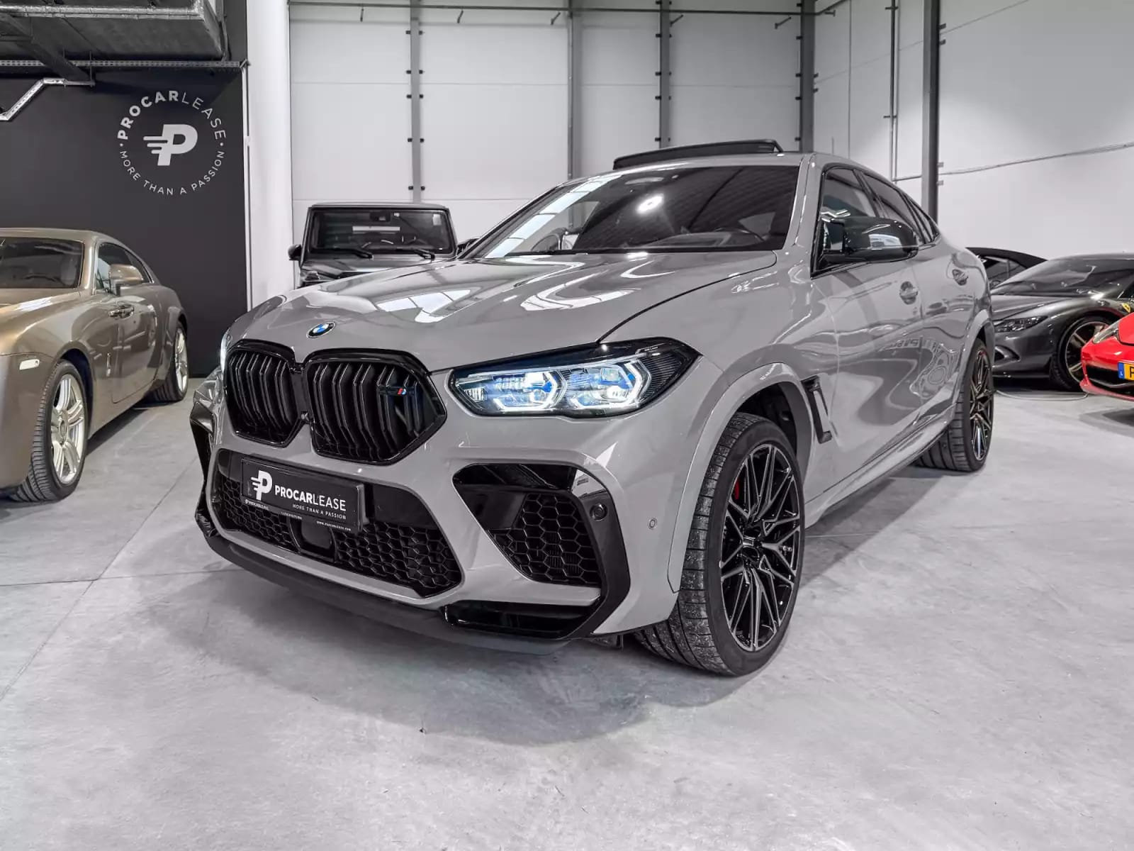 BMW X6 M Competition 4.4 V8/ INDIVIDUAL MANUFAKTUR - Photo 1