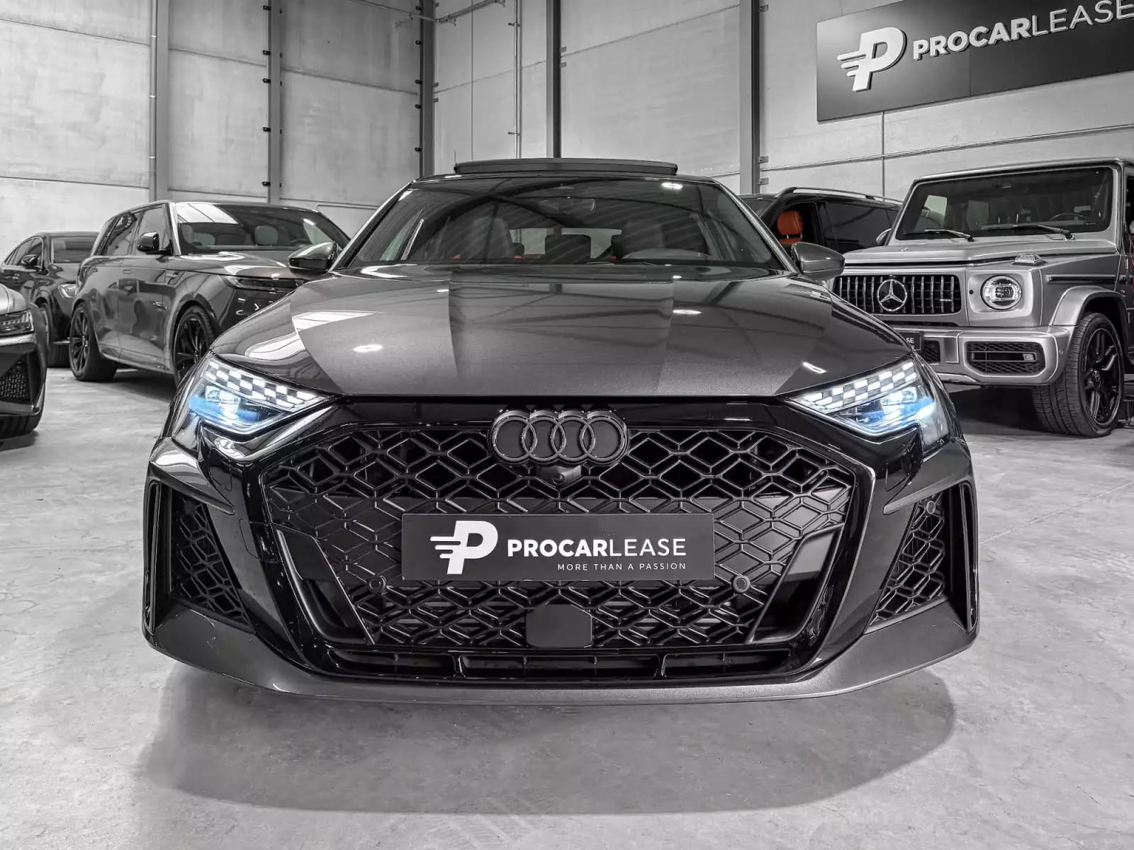 Audi RS3 Sportback 2.5 TFSI quattro/Pano/19/360°/SONOS/SCHALE S/MATRIX - Photo 1