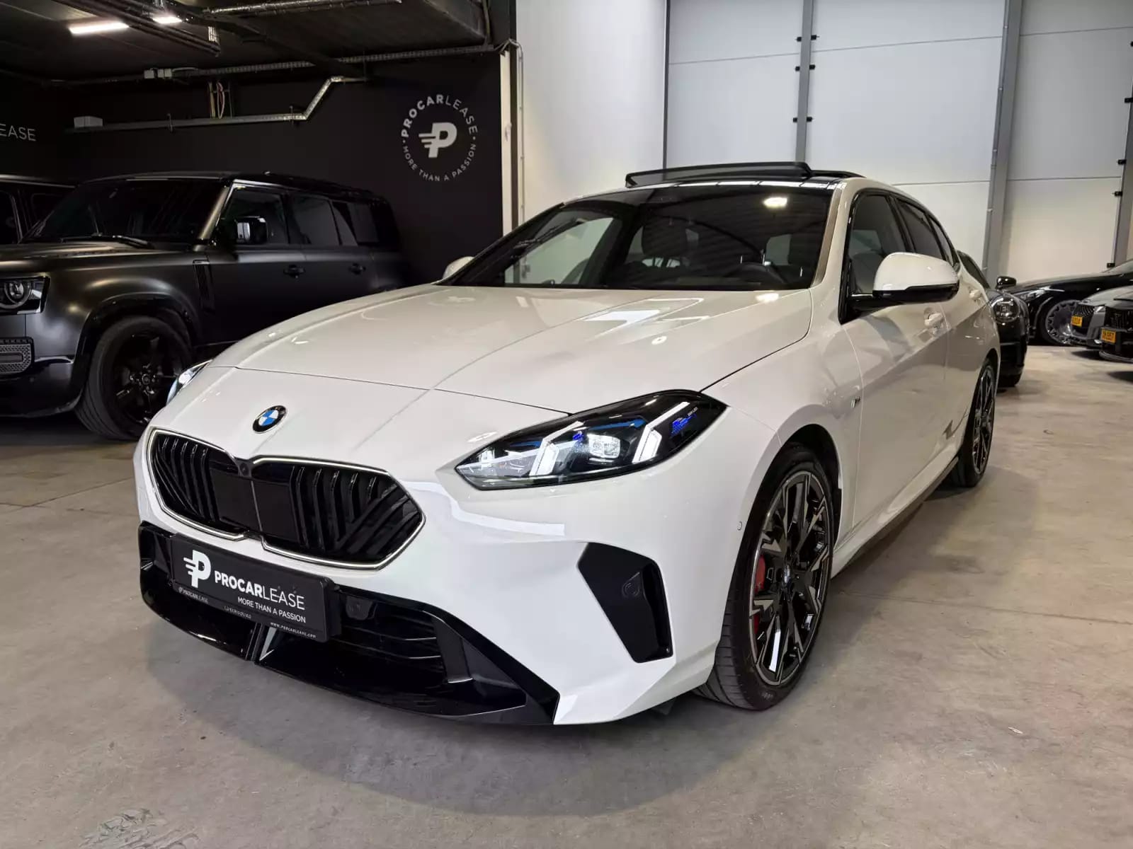 BMW 120 120 1 Limousine 120 M Sport/Mild Hybride - Photo 1