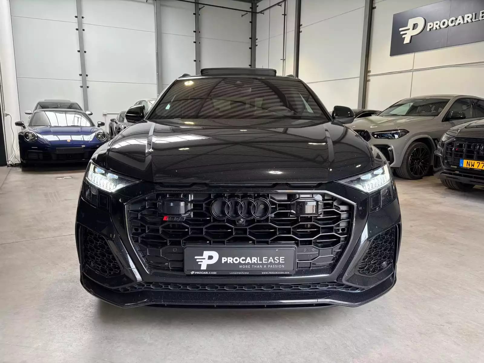 Audi RS Q8 4.0 TFSI/PANO/23//HUD/Matrix/DYNAMIC/NIGHT V/*VOLL** - Photo 1
