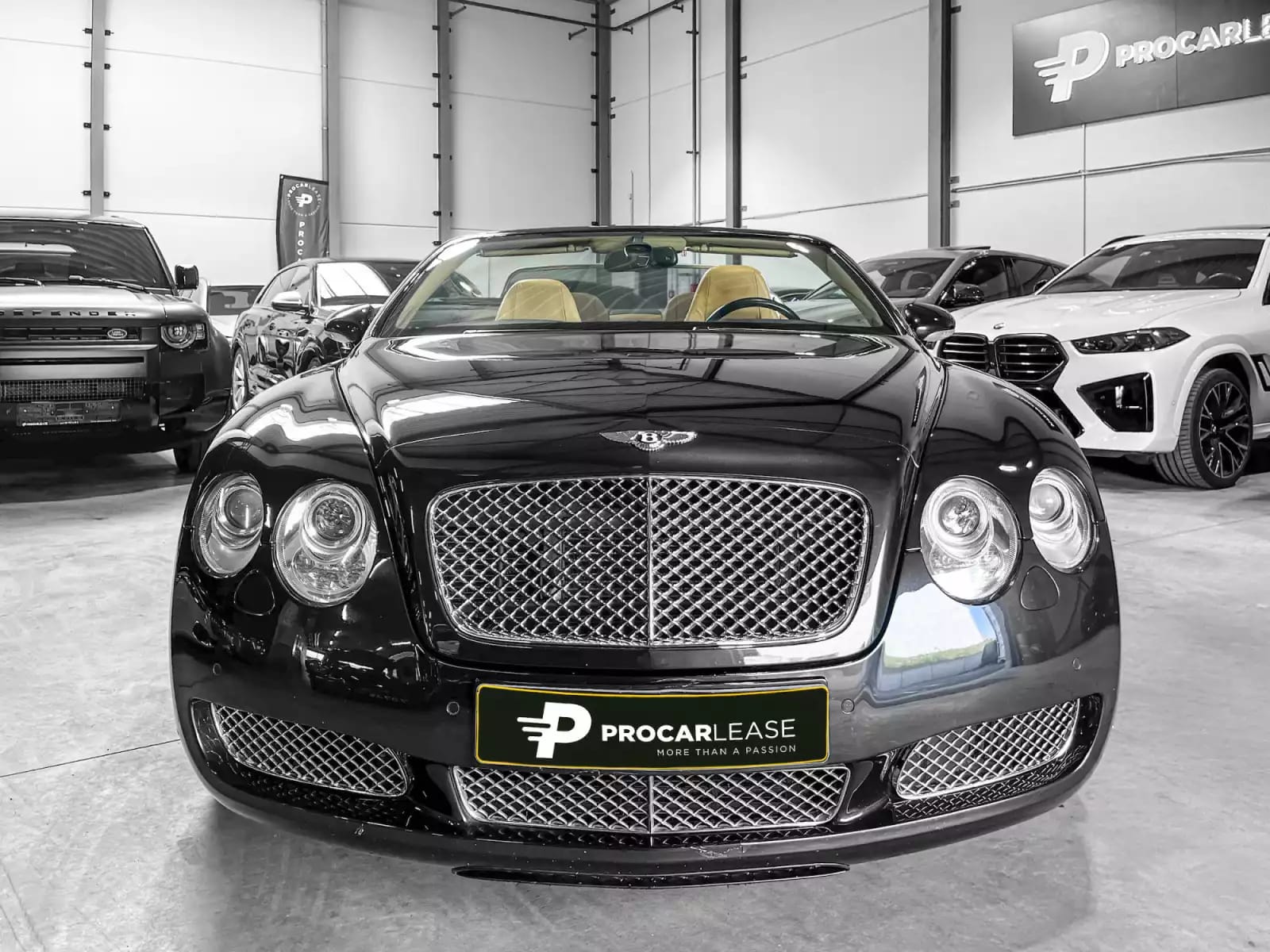Bentley Continental GTC Bentley Continental GTC - Photo 1