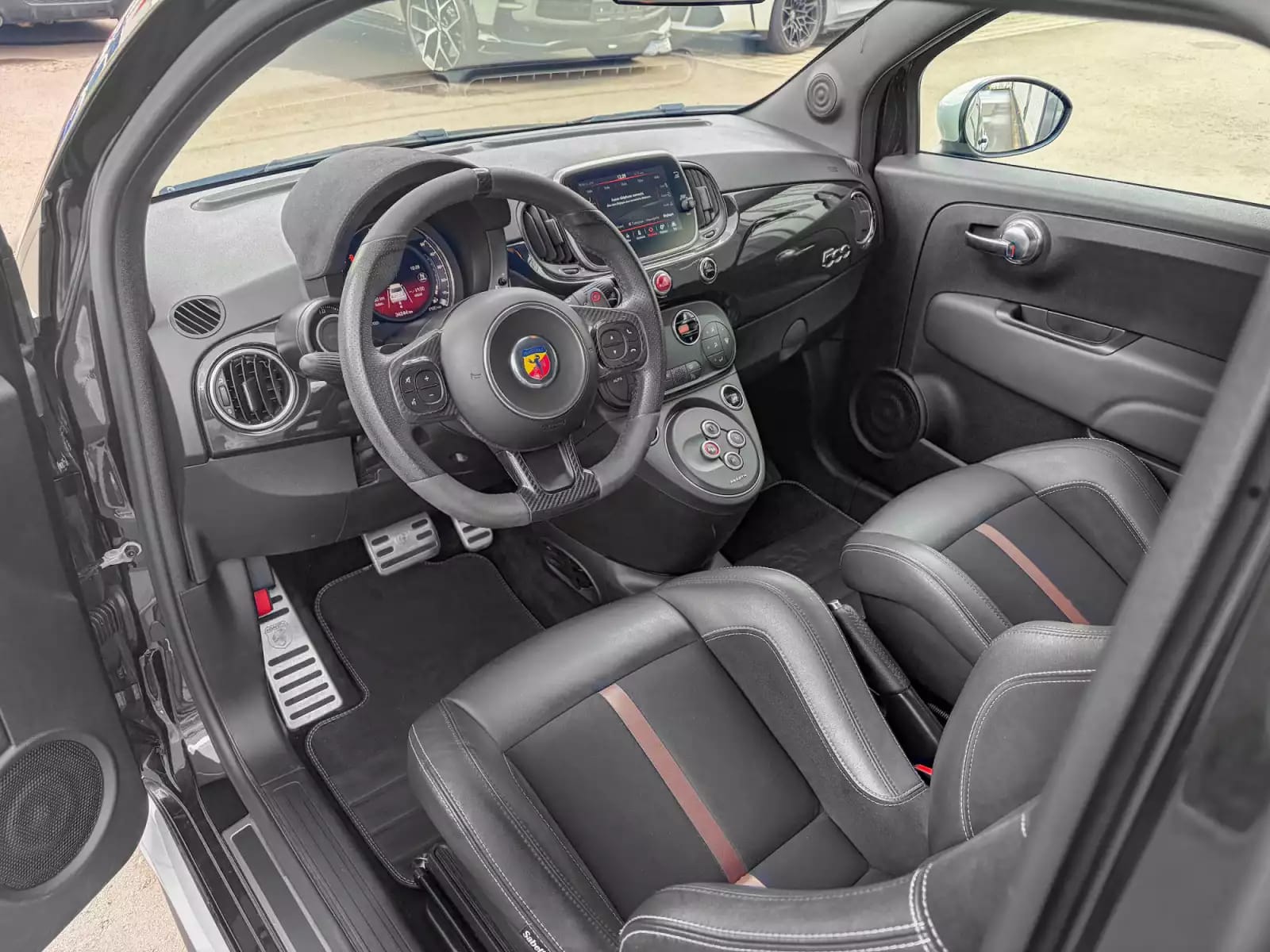 Abarth 695 695 70° ANNIVERSARIO /CARBON/ KONI/ BREMBO/ RECORD MONZAAPPLE CAR PLAY - Photo 1