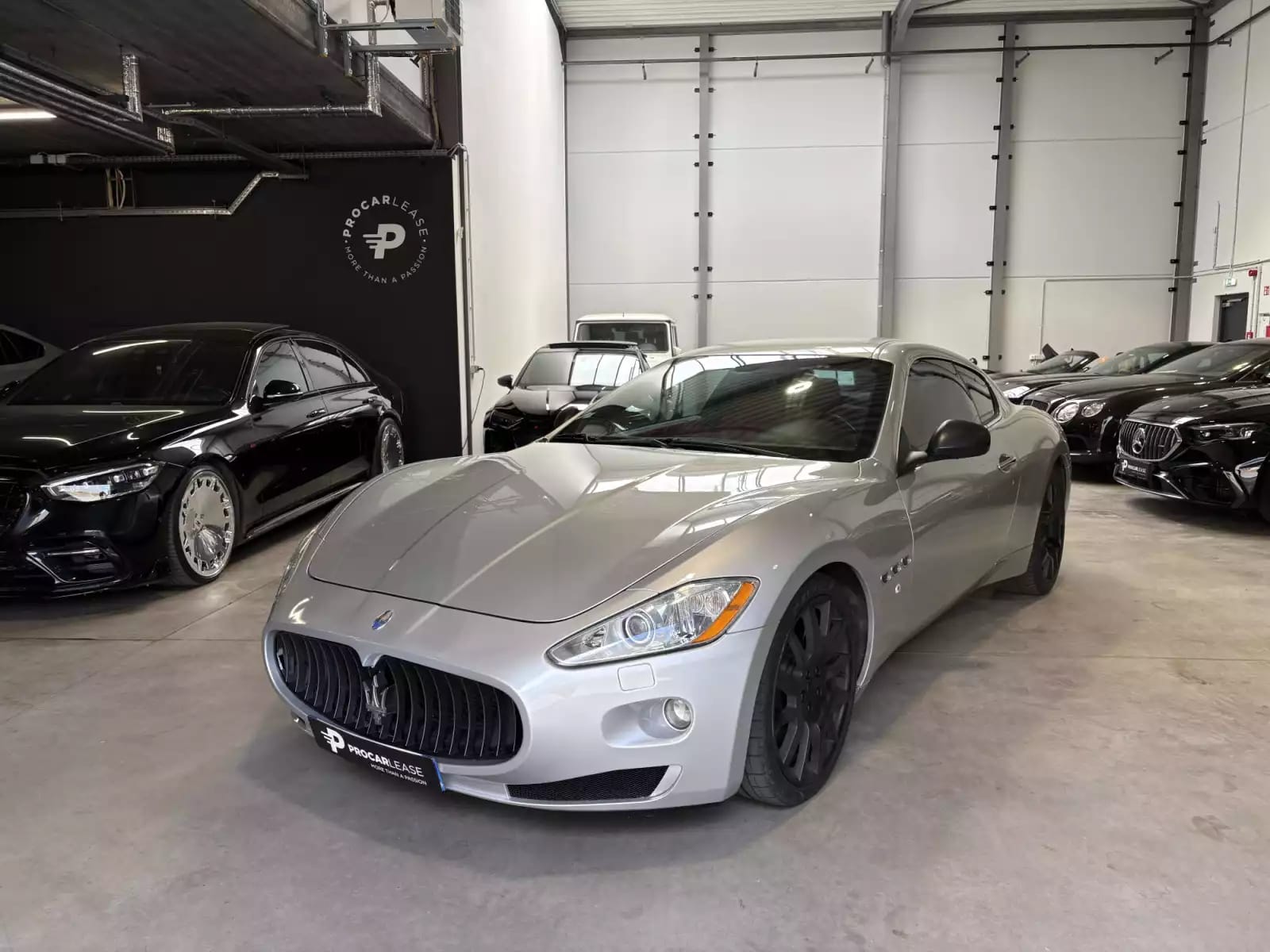 Maserati GranTurismo MASERATI GRANTURISMO 4.2 V8 405 CV/GPS/CUIR/Xénon/ - Photo 1