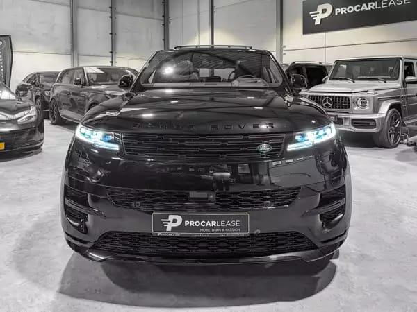 Land Rover Range Rover Sport P530 V8 FIRST EDITION BLACK PACK - Photo 2