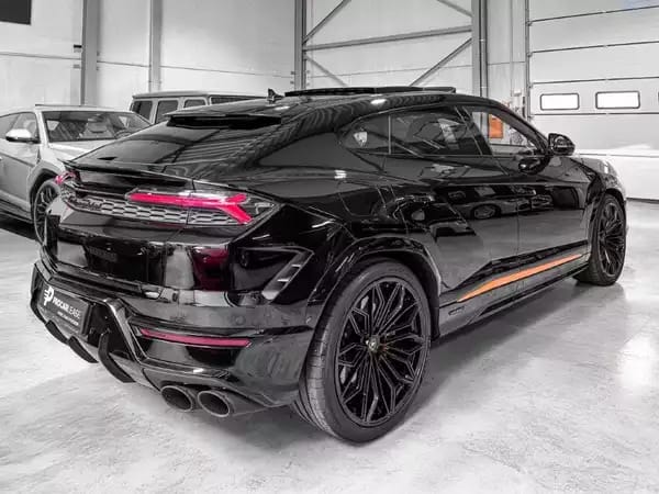 Lamborghini Urus URUS SE/NEW 2026/ STOCK AVAILABLE DIRECTLY - Photo 3
