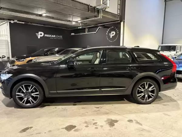 Volvo V90 Cross Country Pro AWD/PANO/19/360/HUP.D/VOLL - Photo 3