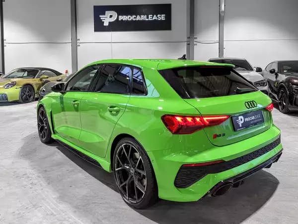 Audi RS3 AUDI RS3 Sportback 2.5 TFSI quattro/19/B.O/ - Photo 2