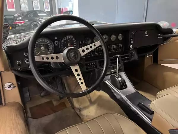 Jaguar E-Type Jaguar E-Type Serie 3 V12 5.3 2+2 - Photo 2