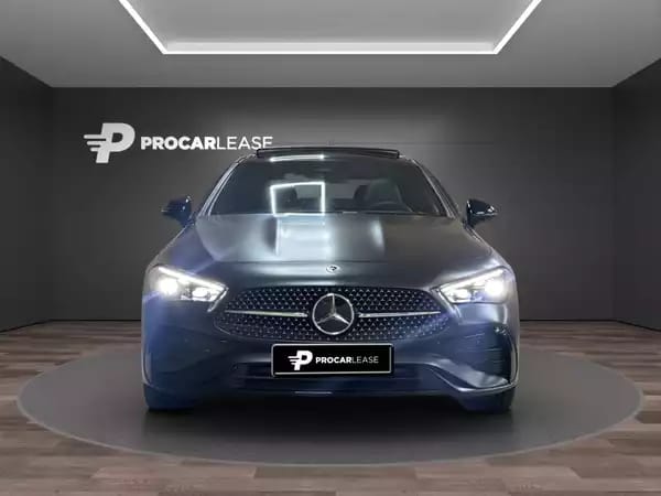 Mercedes-Benz CLE 450 450 Coupe 4Matic/AMG Line Premium/HUD/360°/Burmester/(OLED) - Photo 2