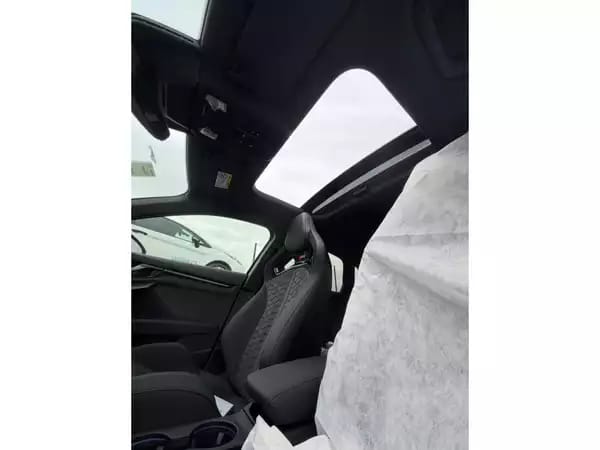 Audi RS3 Sportback 2.5 TFSI quattro/Pano/19//360°/SONO/MATRIX - Photo 3