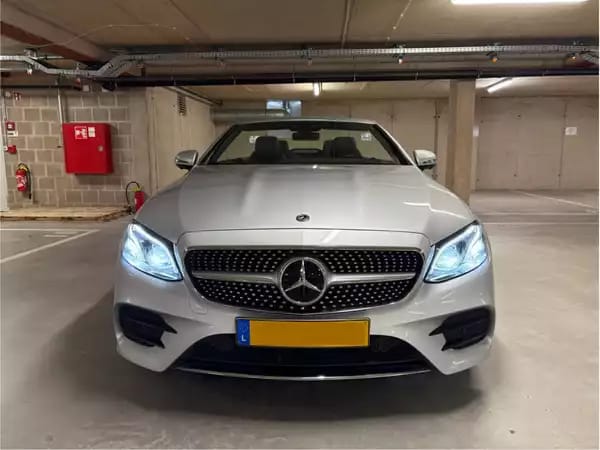 Mercedes-Benz E 220 E220D /PACK PREMIUM+/ FULL - Photo 3
