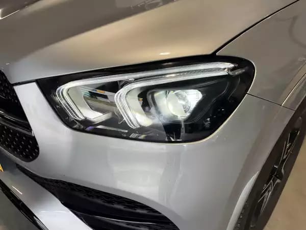 Mercedes-Benz GLE 400 D AMG/ 4Matic /AMG/PANORAMA/ BURMESTER/360/ - Photo 2