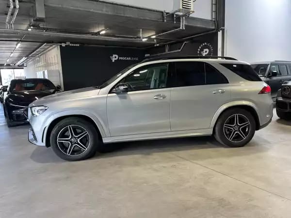 Mercedes-Benz GLE 400 D AMG/ 4Matic /AMG/PANORAMA/ BURMESTER/360/ - Photo 3