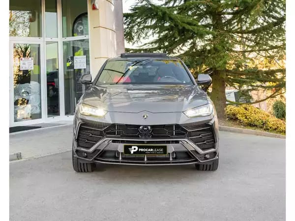 Lamborghini Urus 4.0 V8 Auto./PANO/23/360°/B&O/HUD/CARBON/VOLL - Photo 3