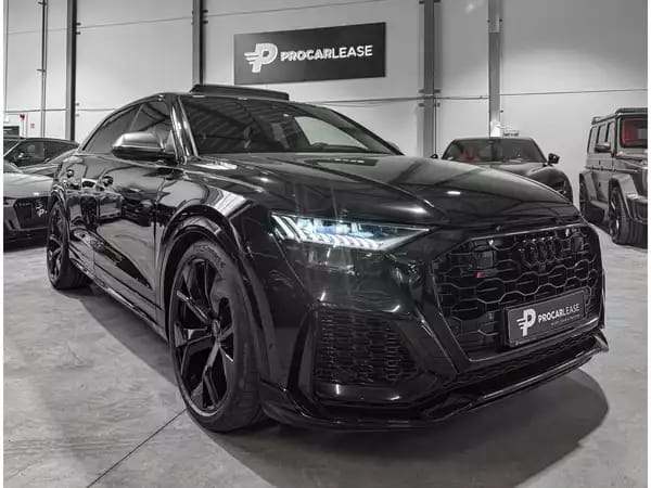 Audi RS Q8 4.0 TFSI/PANO/23//HUD/Matrix/Bang & Olufsen  *VOLL** - Photo 2