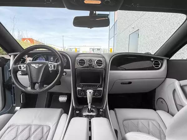 Bentley Continental GT Continental GT 6.0 W12 Speed 4WD/Camera/21/KERAMIK/Naim/VOLL - Photo 2