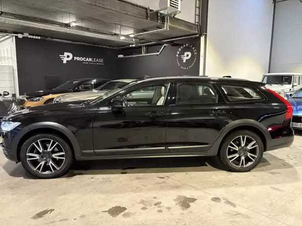 Volvo V90 Cross Country Pro AWD/PANO/19/360/HUP.D/VOLL - Photo 3
