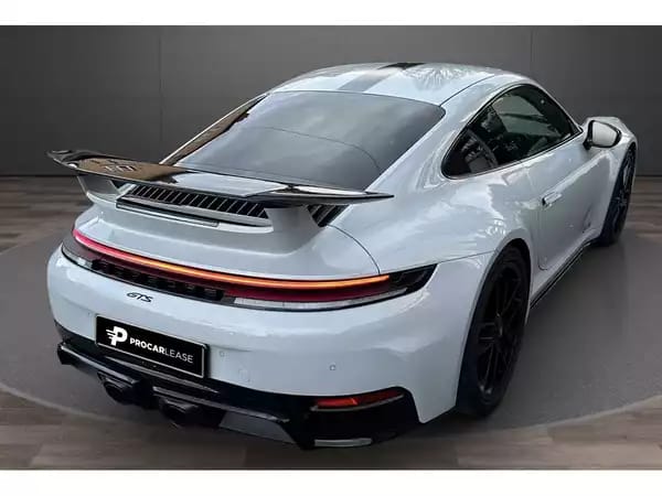 Porsche 992 992.2 GTS AEROKIT GT3 - Photo 2