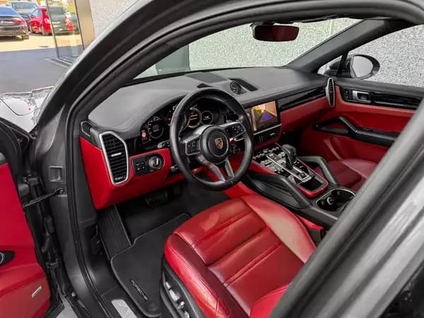 Porsche Cayenne Coupe E-Hybrid/Panorama/22 - Photo 2