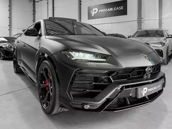 Lamborghini Urus 4.0 V8 Auto./PANO/22/360°/HUD/CARBON/VOLL - Photo 2