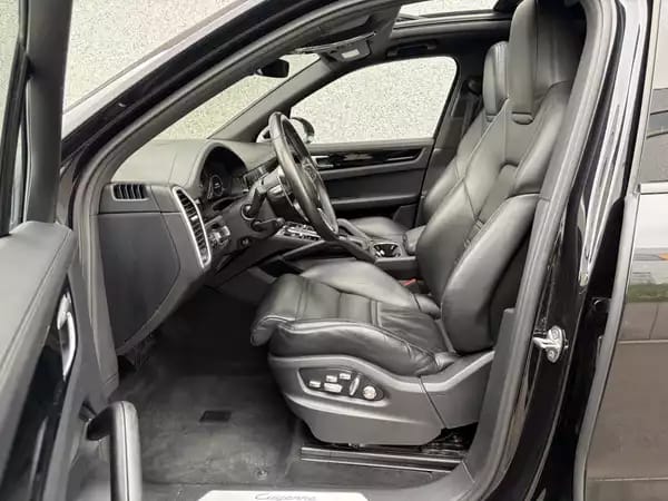 Porsche Cayenne 3.0 V6/PANORAMA/KAMERA/ - Photo 3