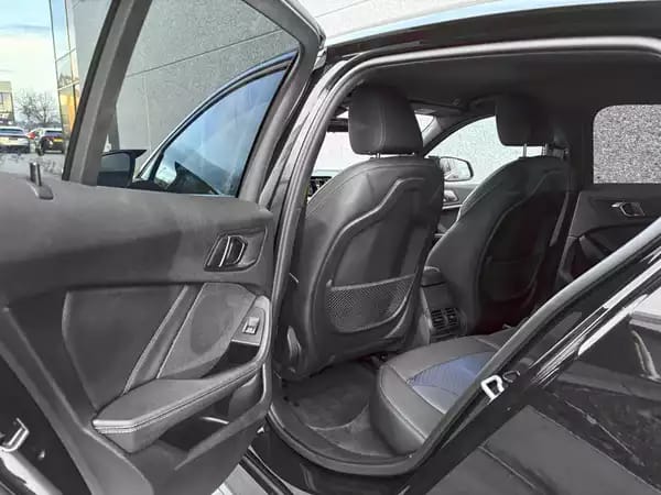 BMW M1 M135i xDRIVE/ ORIGINAL AKRAPOVIC EXHAUST - Photo 3