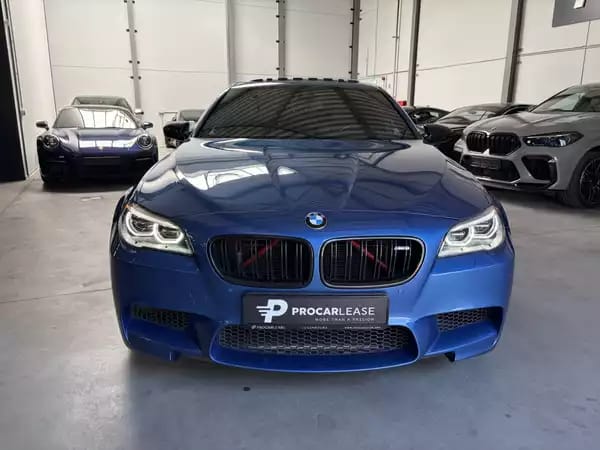 BMW M5 BMW M5 4.4 V8 BiTurbo - Photo 2