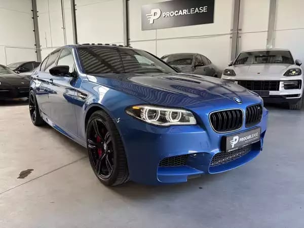 BMW M5 BMW M5 4.4 V8 BiTurbo - Photo 2