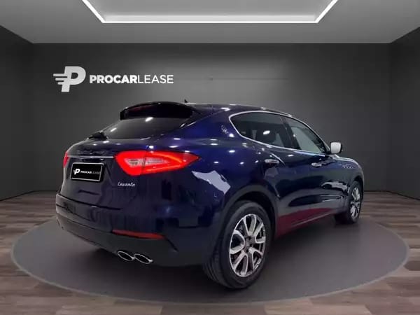 Maserati Levante LEVANTE  SQ4 / CAMERA 360/ ACC/ CUIR/Panorama/VOLL - Photo 2