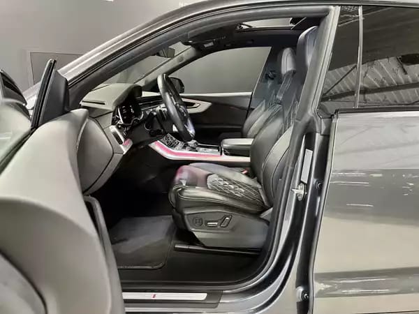 Audi SQ8 4.0 TDI Quattro/Matrix PANO/B&O/23/360°/HUD/AHK - Photo 2
