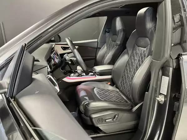 Audi SQ8 4.0 TDI Quattro/Matrix PANO/B&O/23/360°/HUD/AHK - Photo 3
