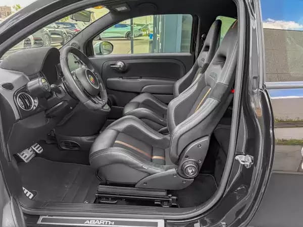 Abarth 695 695 70° ANNIVERSARIO /CARBON/ KONI/ BREMBO/ RECORD MONZAAPPLE CAR PLAY - Photo 3