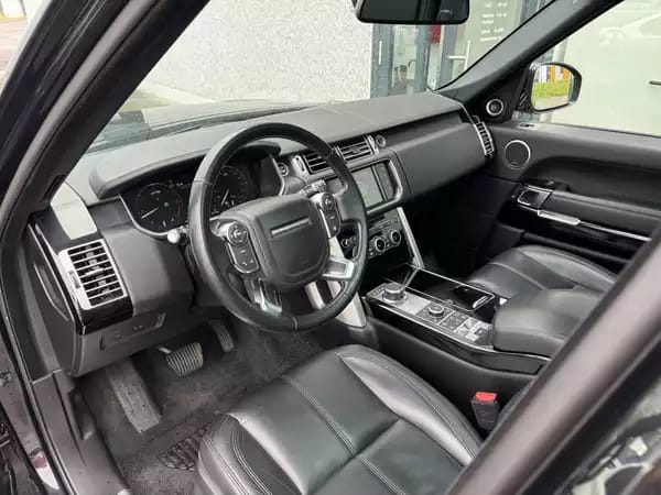 Land Rover Range Rover LAND ROVER RANGE ROVER SPORT 3.0 TDV6 HSE DYNAMIC – 258 CH – BVA - Photo 2