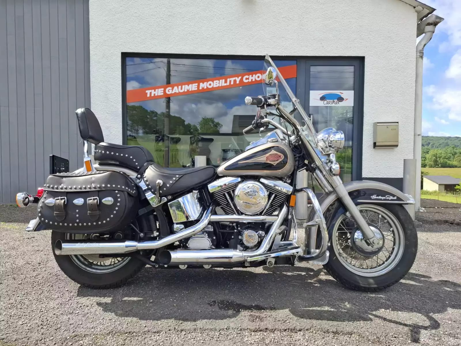 Harley-Davidson Heritage Softail - Photo 1