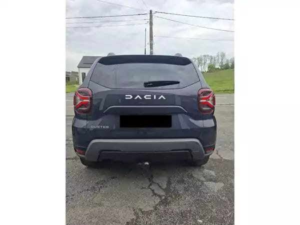 Dacia Duster 1.5 DCI 115 prestige 4x2 - Photo 3