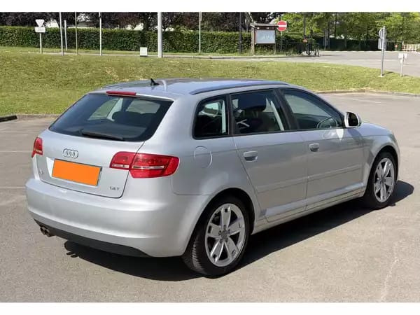 Audi A3 1.4 TFSI 125 Ambition - Photo 2