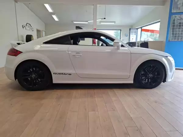 Audi TTS 2.0 TFSI 272 Quattro Limited Edition - Photo 2