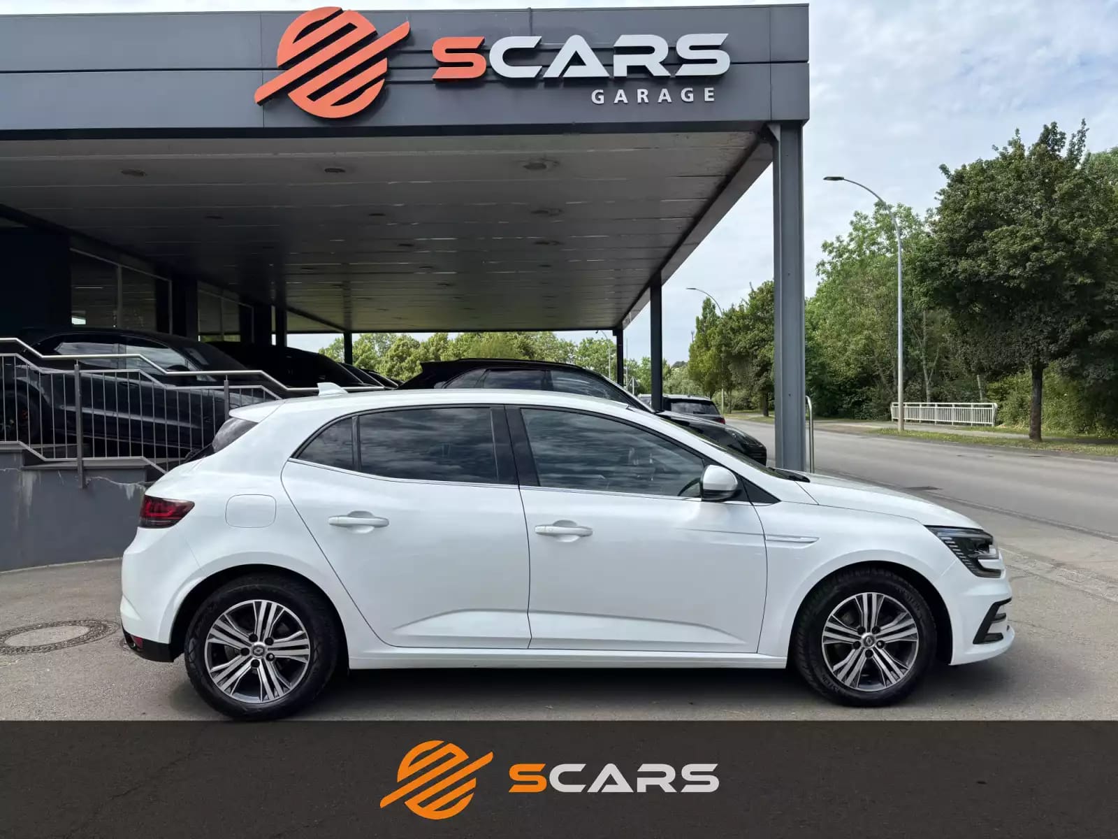 Renault Megane 1.5dCi 116cv Automatique - Photo 1