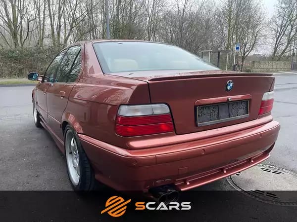 BMW M3 E36 3.2 Limousine 321ps - Photo 2