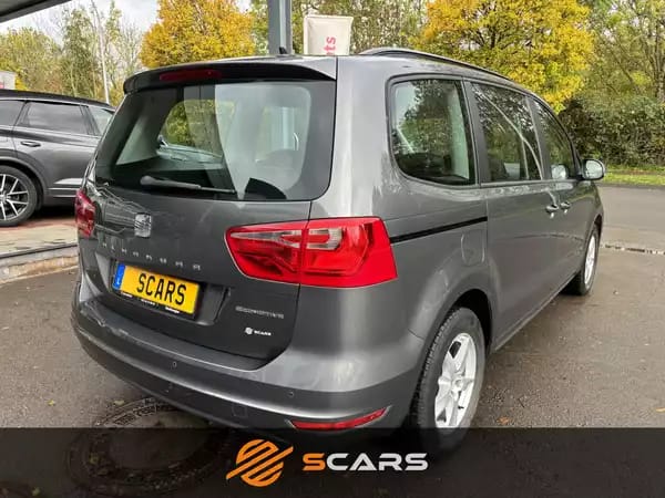 SEAT Alhambra 2.0 Tdi DSG 140cv - Photo 2