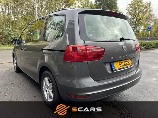 SEAT Alhambra 2.0 Tdi DSG 140cv - Photo 3