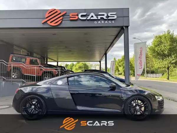 Audi R8 4.2 V8 Quattro 420cv CARBON - Photo 2